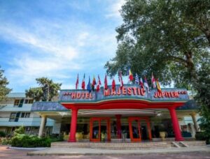 1757359847_68bf2ee77684c_1